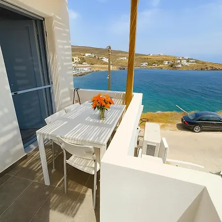 Seafront Theis Retreat - Seaview Bliss Hébergement de vacances *